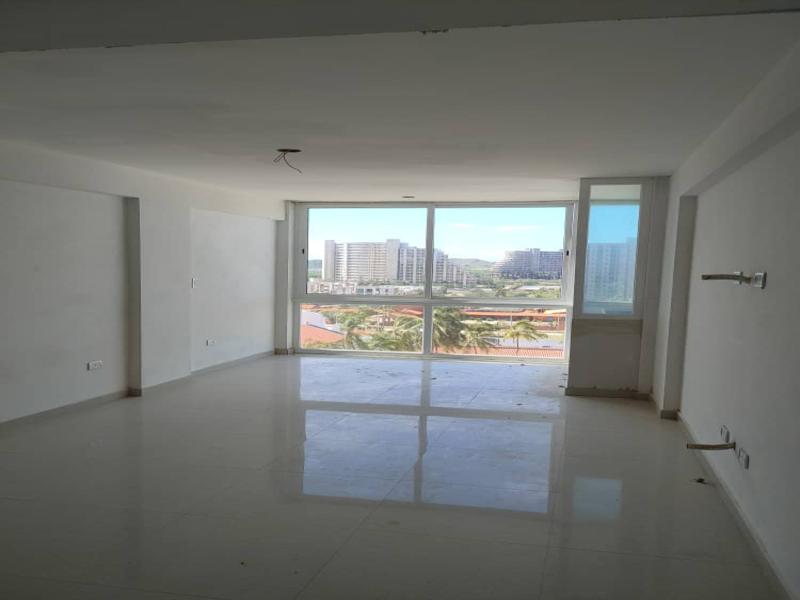 Apartamentos a estrenar en Urb. Dumar