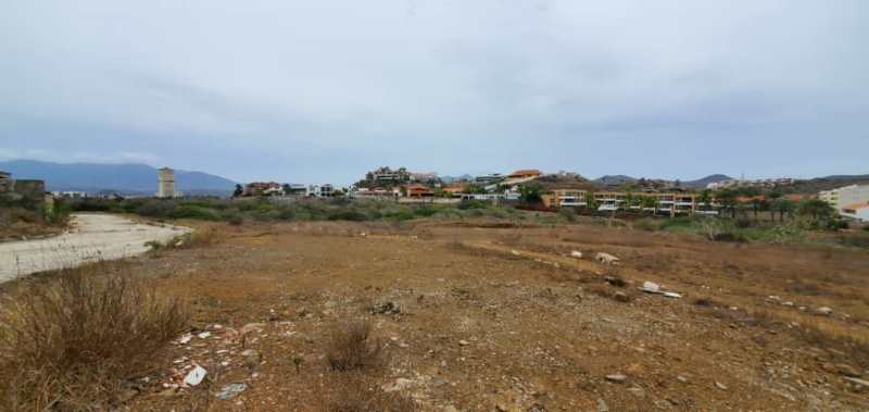 Terreno en Playa Moreno