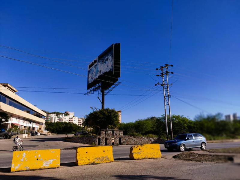 Parcela en la Av. Bolivar